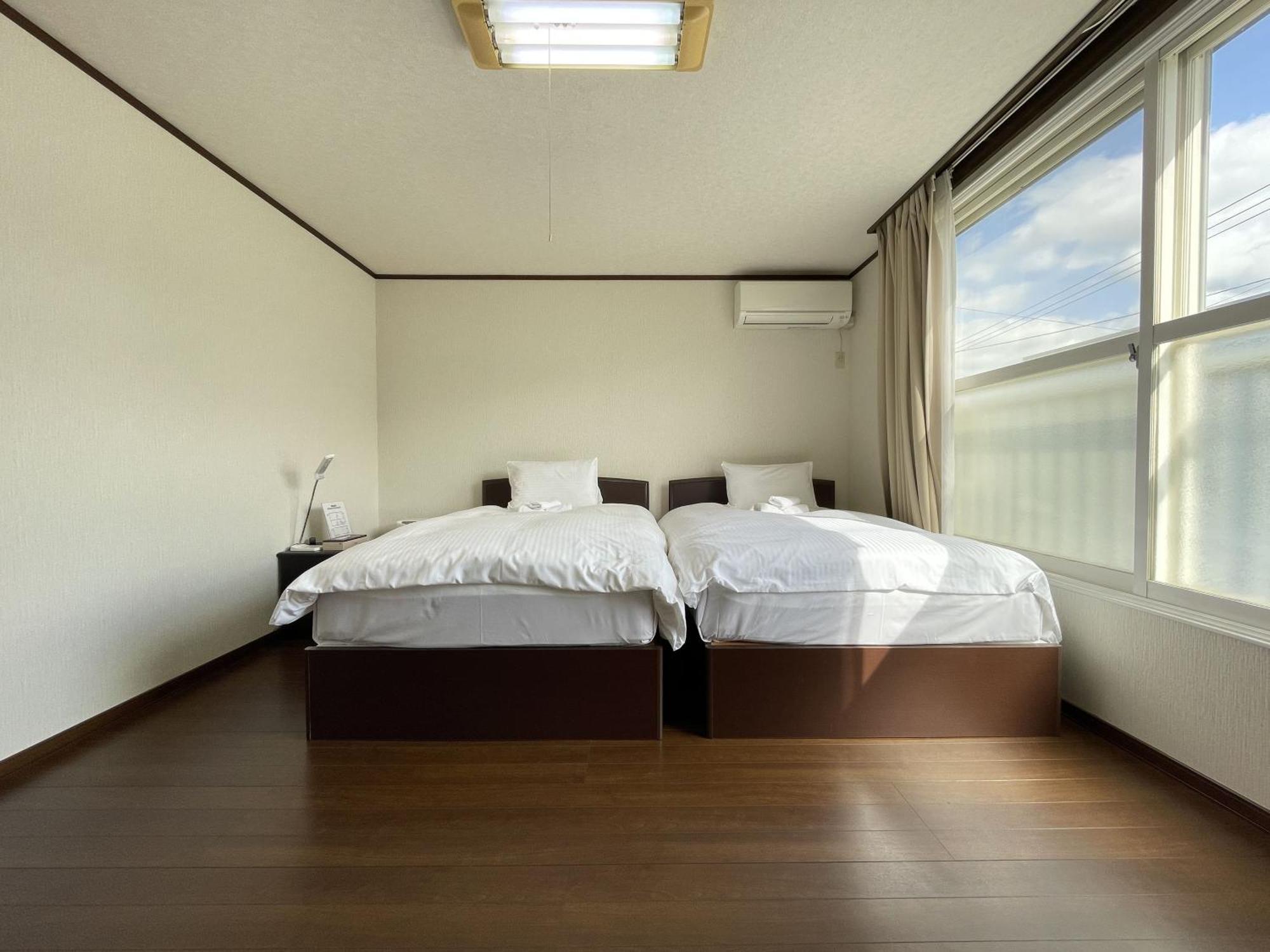 Mountain View Lodge Furano Bagian luar foto
